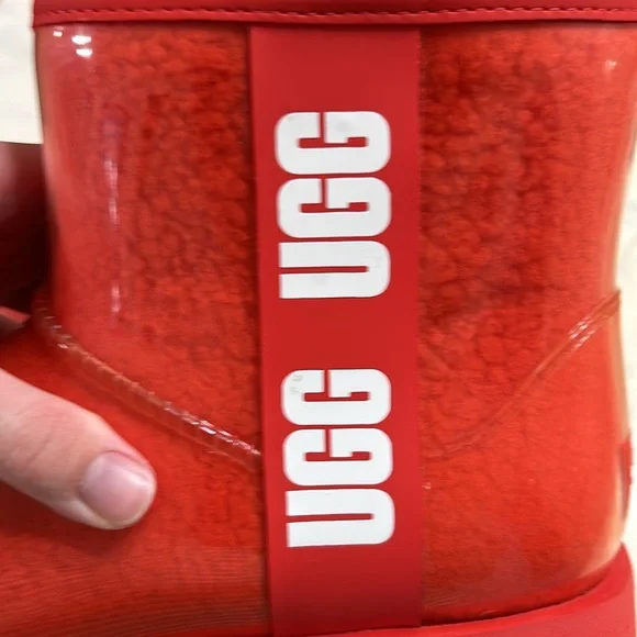 NWT Ugg boots - Picture 2 of 9